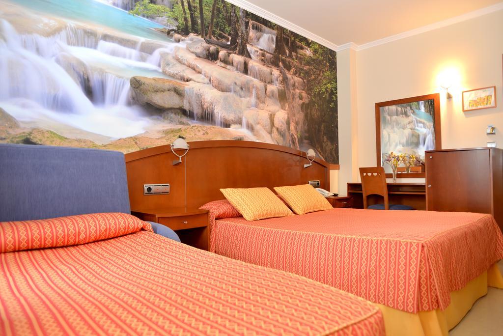 Hotel Portonovo Esterno foto