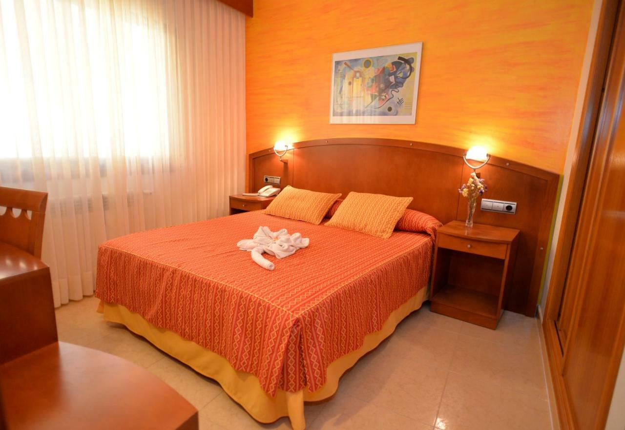 Hotel Portonovo Esterno foto
