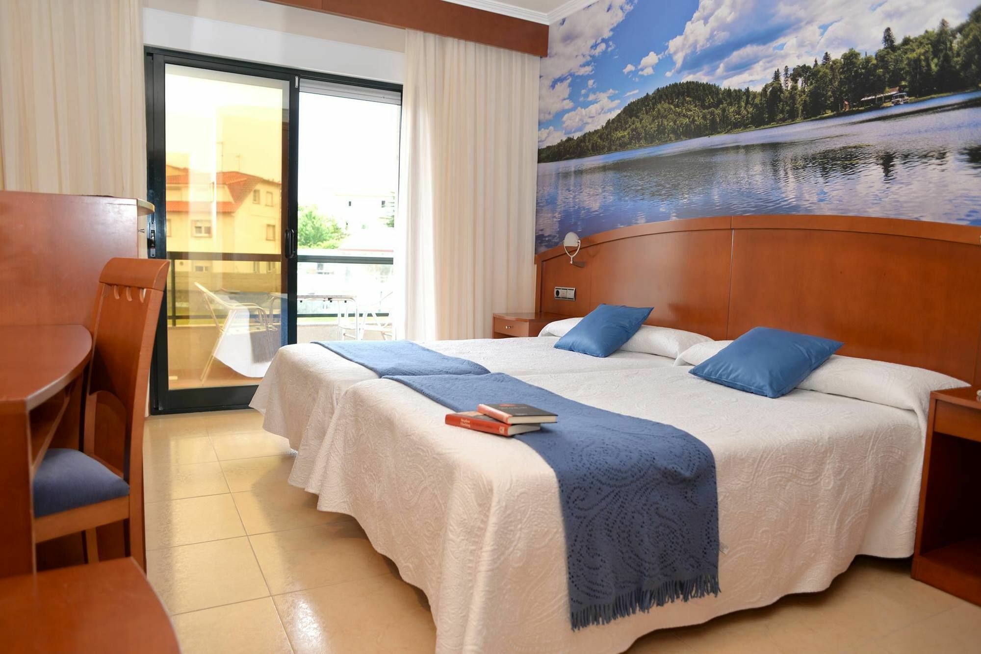 Hotel Portonovo Esterno foto